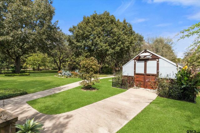 22809 Babes Landing, Lindale, TX 75771