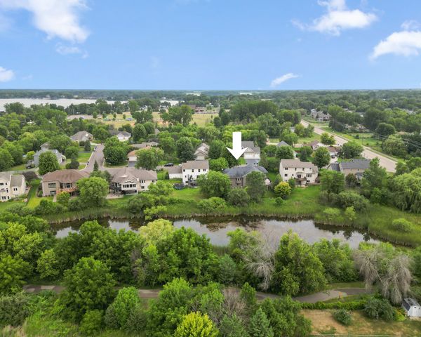 1678 Hunters Trail, Centerville, MN 55038