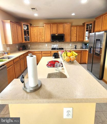 9316 BIRCH CLIFF DR, Fredericksburg, VA 22407