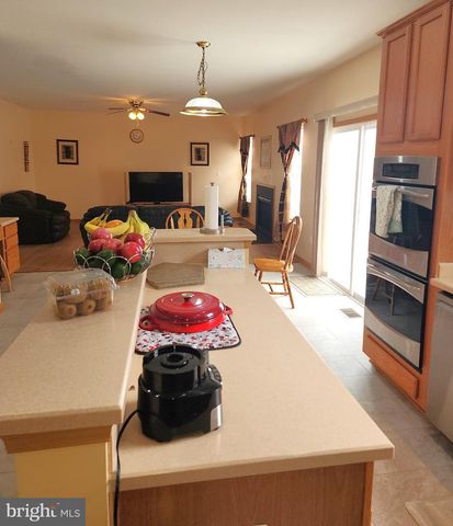 9316 BIRCH CLIFF DR, Fredericksburg, VA 22407