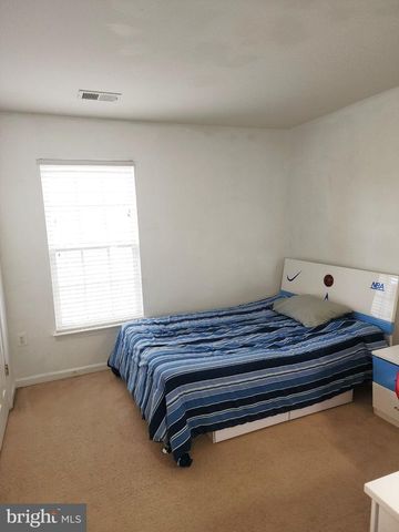 9316 BIRCH CLIFF DR, Fredericksburg, VA 22407