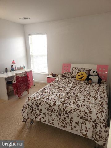 9316 BIRCH CLIFF DR, Fredericksburg, VA 22407