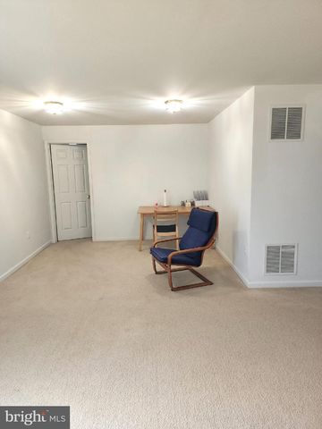 9316 BIRCH CLIFF DR, Fredericksburg, VA 22407