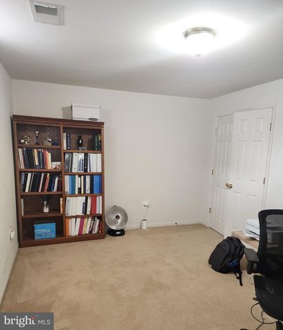 9316 BIRCH CLIFF DR, Fredericksburg, VA 22407