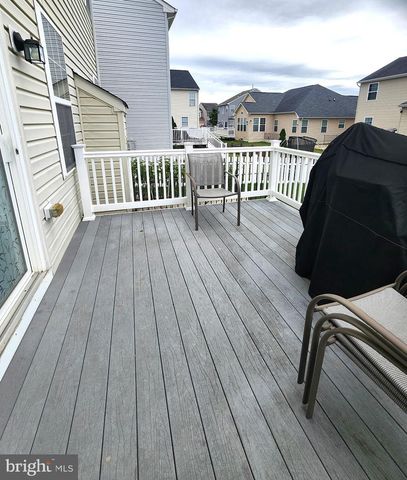 9316 BIRCH CLIFF DR, Fredericksburg, VA 22407