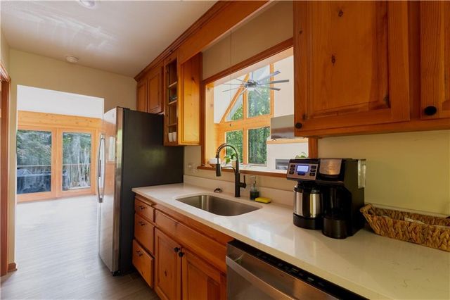 258 Ber Weg, Helen, GA 30545