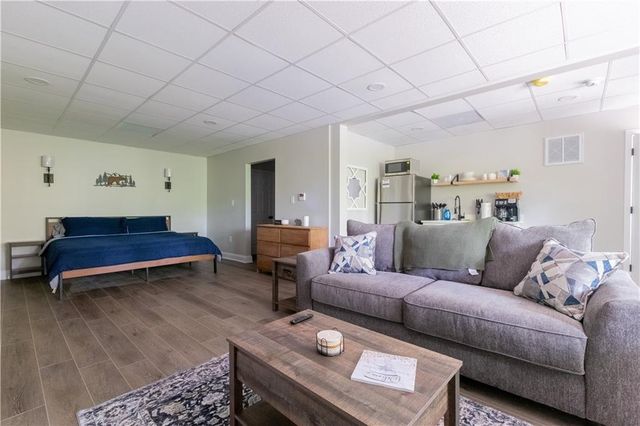 258 Ber Weg, Helen, GA 30545