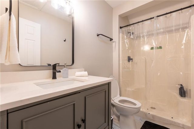 258 Ber Weg, Helen, GA 30545