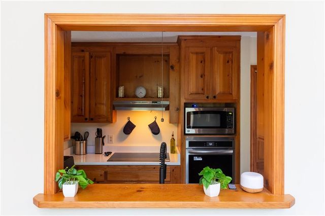 258 Ber Weg, Helen, GA 30545