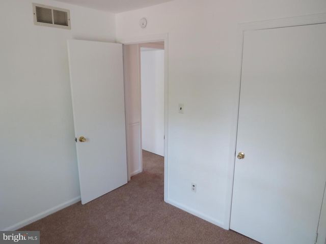 123 QUAIL HOLLOW DR, Dover, DE 19904