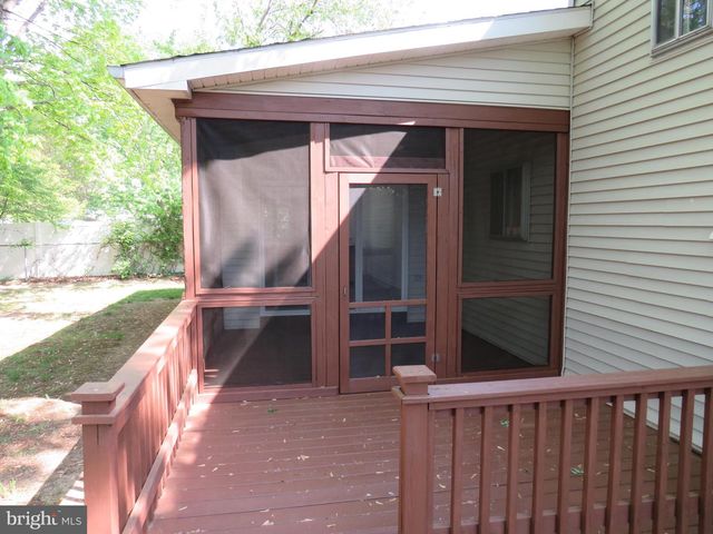 123 QUAIL HOLLOW DR, Dover, DE 19904