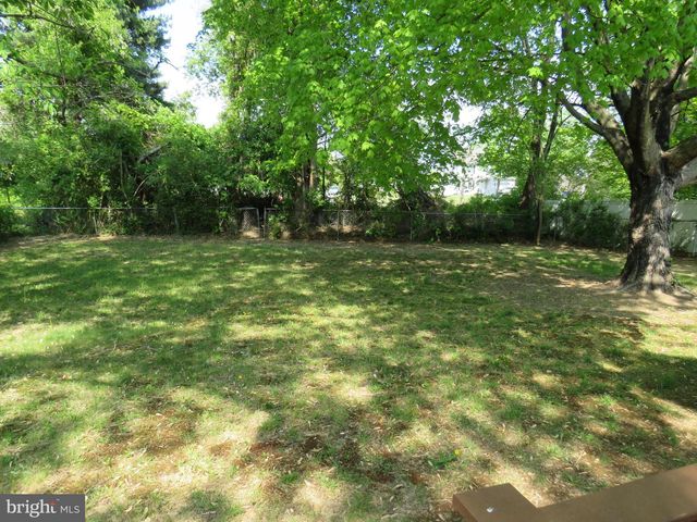 123 QUAIL HOLLOW DR, Dover, DE 19904