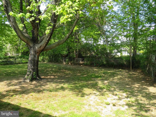 123 QUAIL HOLLOW DR, Dover, DE 19904