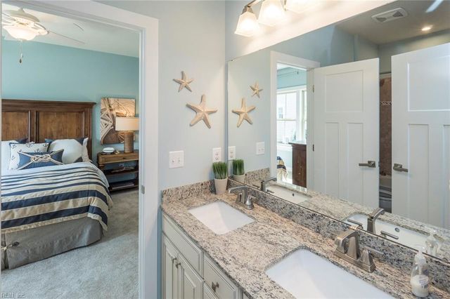 342 Tributary LN, Carrollton, VA 23314