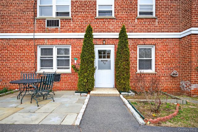 125 N Washington Avenue 58, Hartsdale, NY 10530