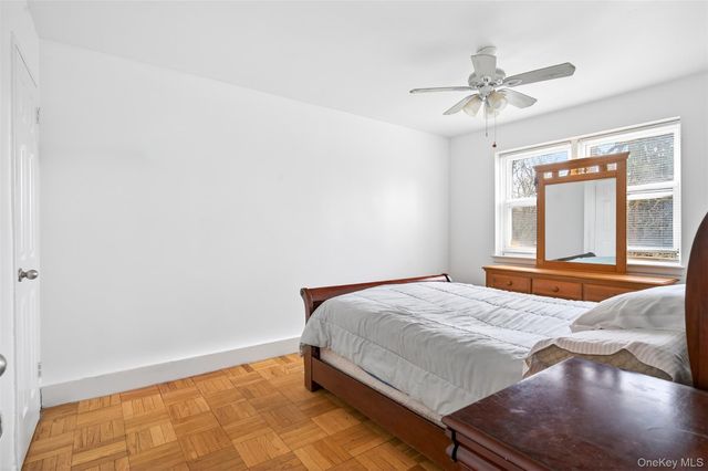 125 N Washington Avenue 58, Hartsdale, NY 10530