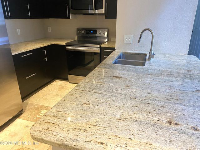 8550 TOUCHTON Road 1227, Jacksonville, FL 32216