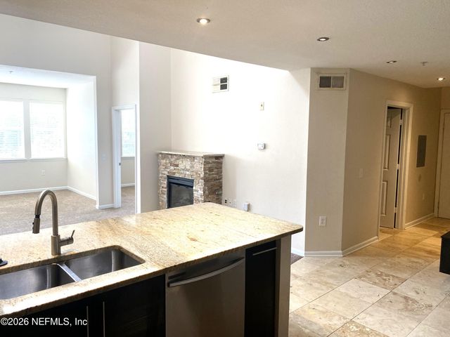 8550 TOUCHTON Road 1227, Jacksonville, FL 32216