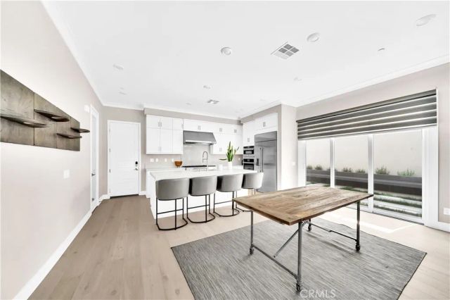 249 Chorus, Irvine, CA 92618