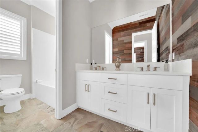 249 Chorus, Irvine, CA 92618