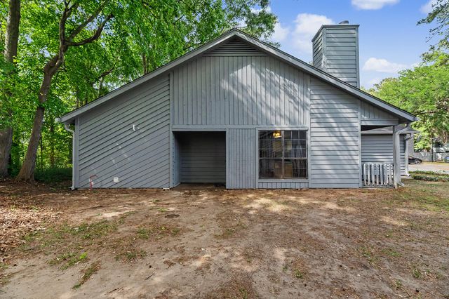2182 Spoleto Lane, North Charleston, SC 29406