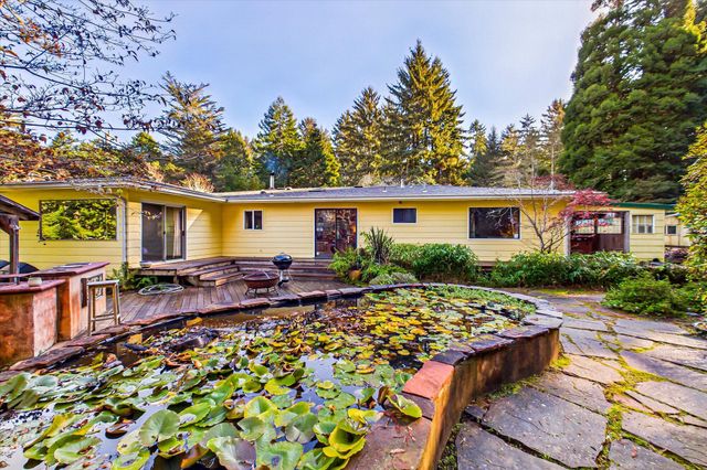 2099 Fickle Hill Road, Arcata, CA 95521