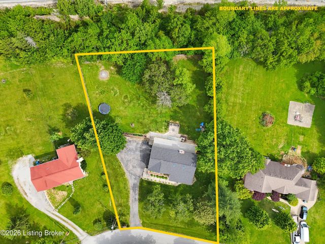 3711 Briar Ridge Rd, La Grange, KY 40031