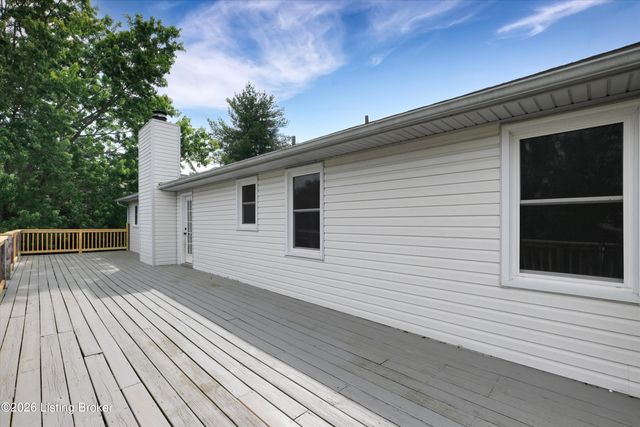3711 Briar Ridge Rd, La Grange, KY 40031
