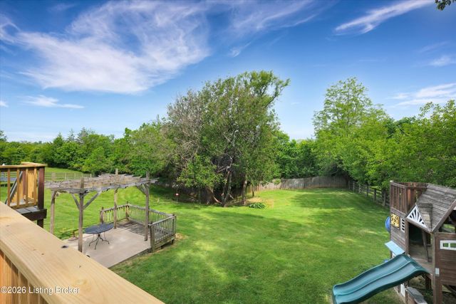 3711 Briar Ridge Rd, La Grange, KY 40031