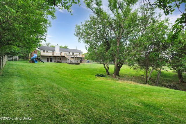 3711 Briar Ridge Rd, La Grange, KY 40031