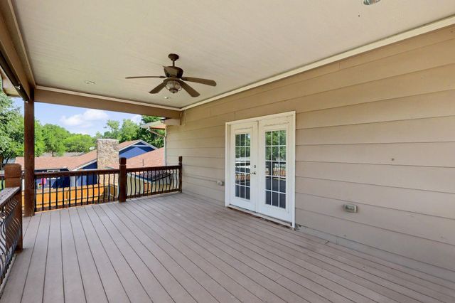 419 N Mimosa Dr, Haysville, KS 67060