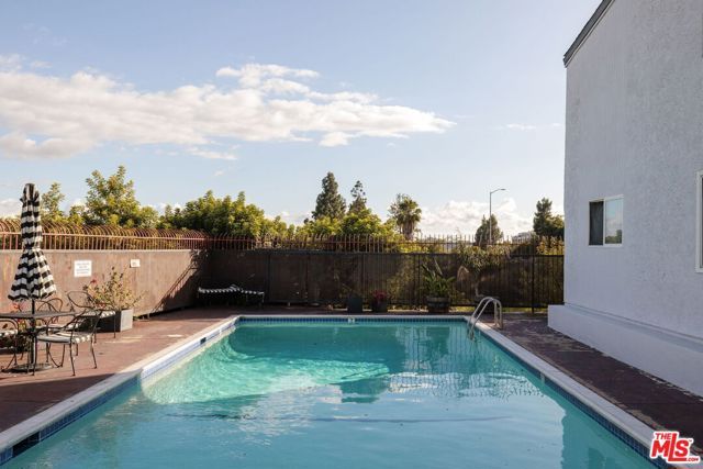 3030 Valle Vista Drive 27, Los Angeles, CA 90065