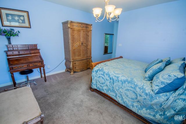 509 Jewel Flower Street, Bakersfield, CA 93312