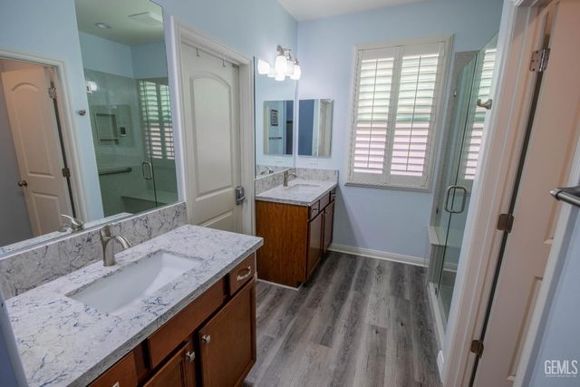 509 Jewel Flower Street, Bakersfield, CA 93312