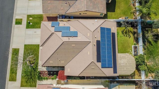 509 Jewel Flower Street, Bakersfield, CA 93312