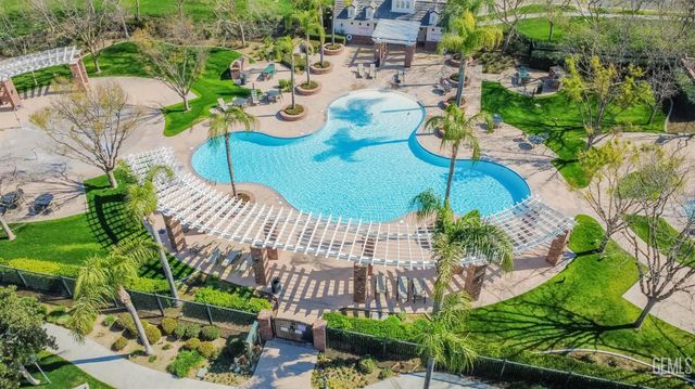 509 Jewel Flower Street, Bakersfield, CA 93312