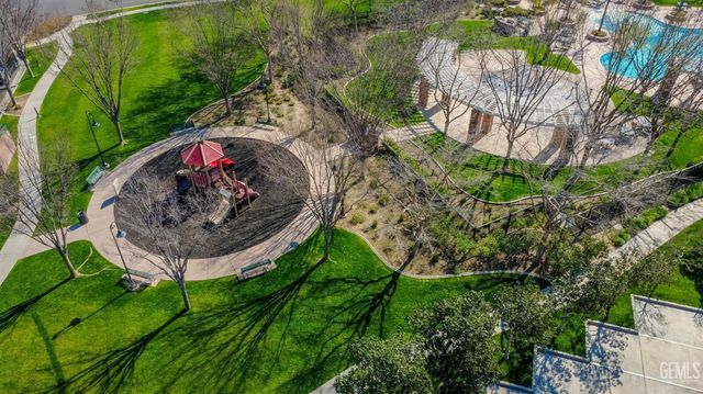 509 Jewel Flower Street, Bakersfield, CA 93312