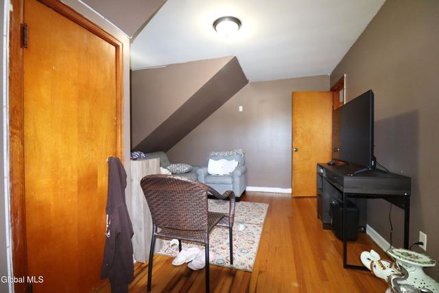 828 Harrison Avenue, Schenectady, NY 12306