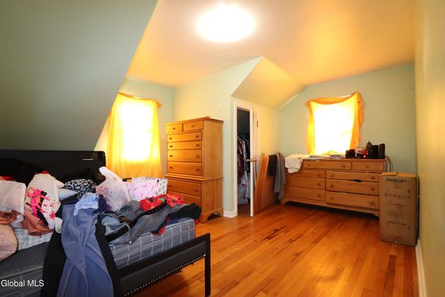 828 Harrison Avenue, Schenectady, NY 12306