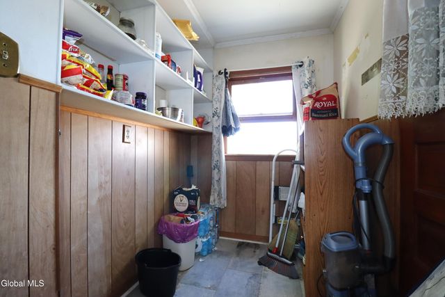 828 Harrison Avenue, Schenectady, NY 12306