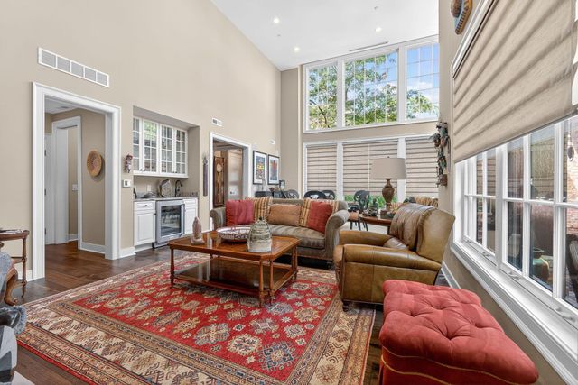 74 N 6th Street, TH52, Columbus, OH 43215