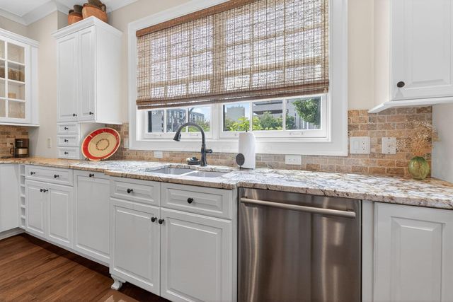 74 N 6th Street, TH52, Columbus, OH 43215