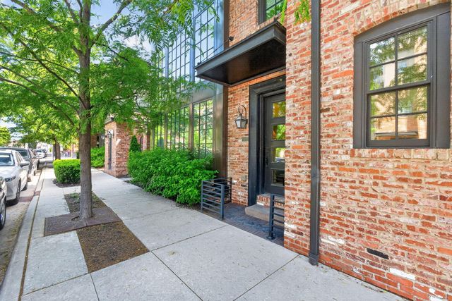 74 N 6th Street, TH52, Columbus, OH 43215