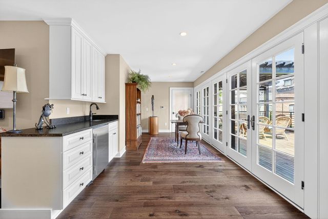 74 N 6th Street, TH52, Columbus, OH 43215