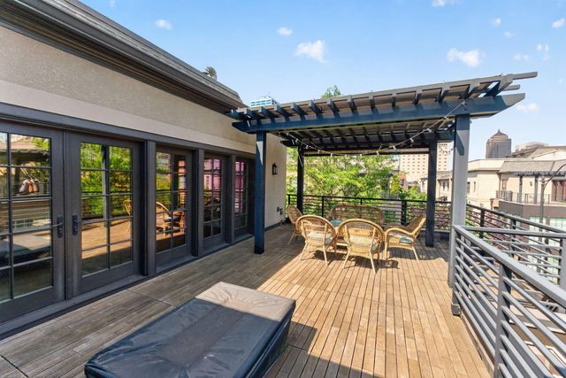 74 N 6th Street, TH52, Columbus, OH 43215