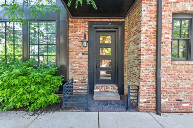 74 N 6th Street, TH52, Columbus, OH 43215