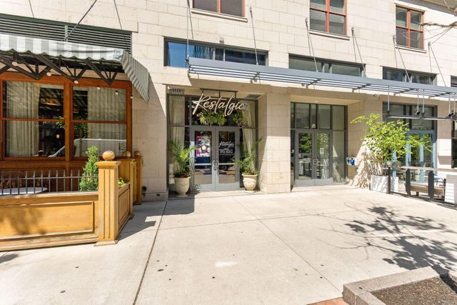 74 N 6th Street, TH52, Columbus, OH 43215