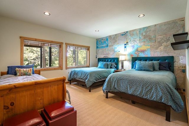 12391 Stockholm Way, Truckee, CA 96161