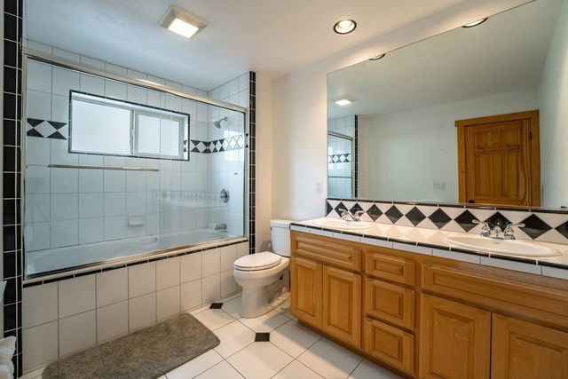 12391 Stockholm Way, Truckee, CA 96161