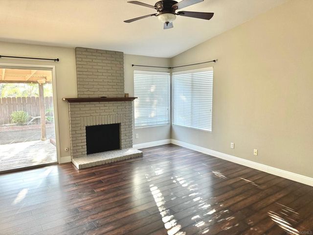 1011 Chestnut, Escondido, CA 92025